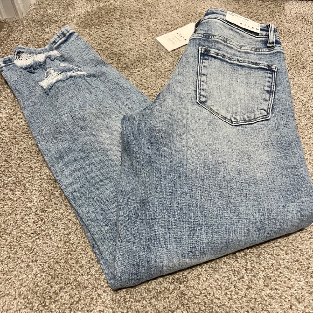 Risen Jeans